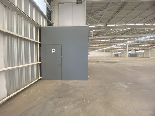 Bodega En Arriendo En Pudahuel Desde 300m2, Agroindustrial