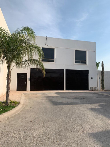 Imagen 1 de 15 de Departamento En Renta En Viñedos, Torreon