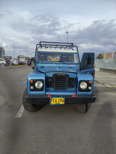 Land Rover Santana Campero