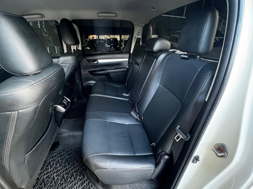Toyota Hilux 2.8 SRX 4X4 CD 16V DIESEL 4P AUTOMÁTICO