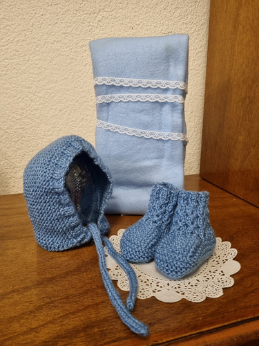 Set De Escarpines Gorro En Lana De Bebé Recién Nacido