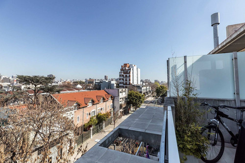 Imagen 13 de 17 de 40m Totales Cochera Terraza Parrilla Propia