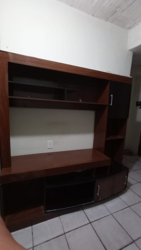 Imagem 2 de 4 de Estante De Sala