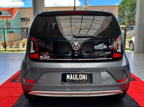 Volkswagen Up! Cross 1.0 Tsi Total Flex Mec. 4p
