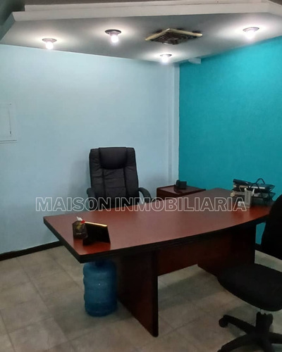 Se Vende Local U Oficina En Cc. Maracay Plaza Maracay