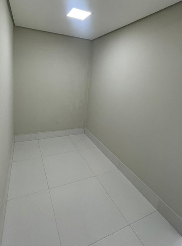 Imagem 12 de 15 de Oportunidade Casa Moderna 03 Quartos Closet Espaço Gourmet - 20676