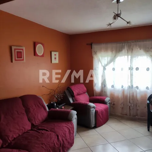 Jhs Casa En Venta En Colonia Amp. Las Águilas, Nezahualcóyotl