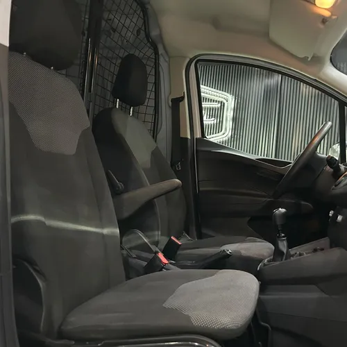 Ford Transit Courier 1.0 L3 2pl Courier