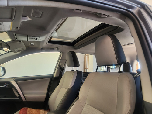 Imagen 5 de 15 de Toyota Rav4 Americana