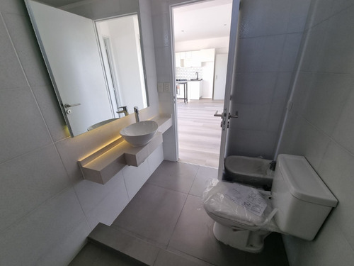 Departamento A Estrenar De 3 Amb + Cochera