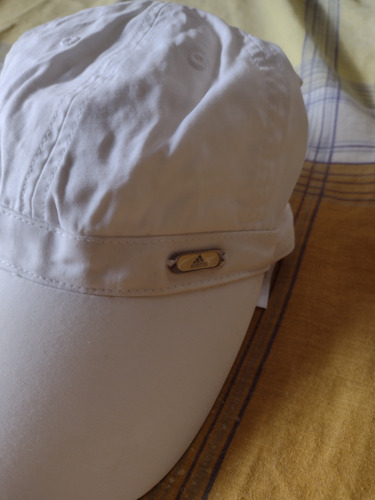 Gorra De Dama Marca adidas Color Blanco 