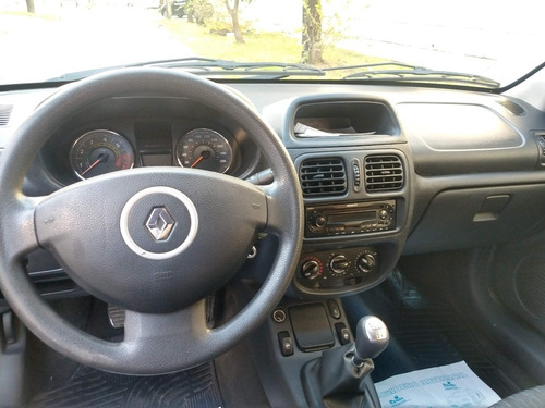 Clio Mio 1.2 Confort Pack Sat 2015