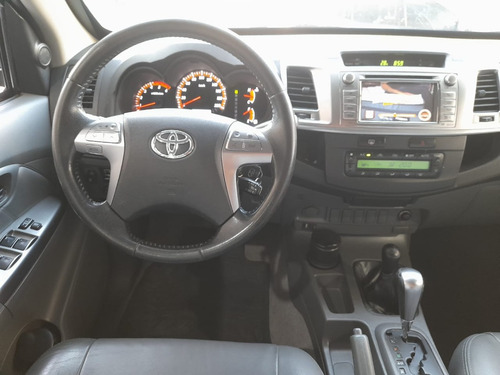 Toyota Hilux 3.0 Srv Cab. Dupla 4x4 Aut. 4p