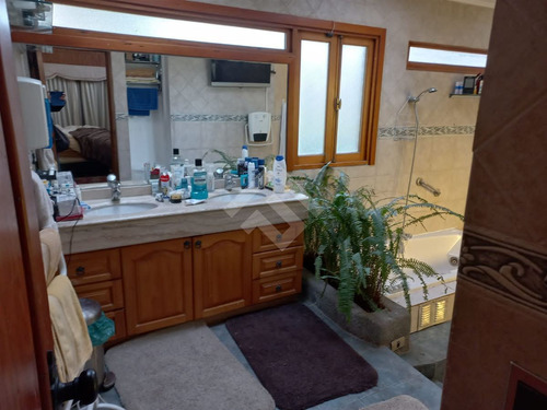 Parcela En Venta, Seis Dormitorios,los Laureles, Limache