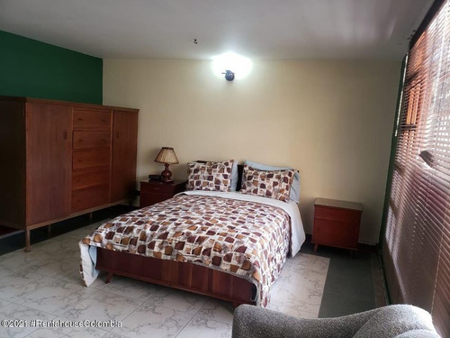 Imagen 6 de 30 de Vendo Comercial En Morato(bogota) C.m 23-762