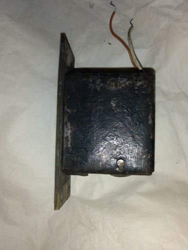 Cerradura Eléctrica Para Puertas 12v Ca (Usado)