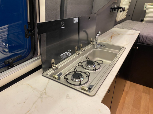 Equipamiento Casa Rodante Camper Chasis Mercedes Benz 0km