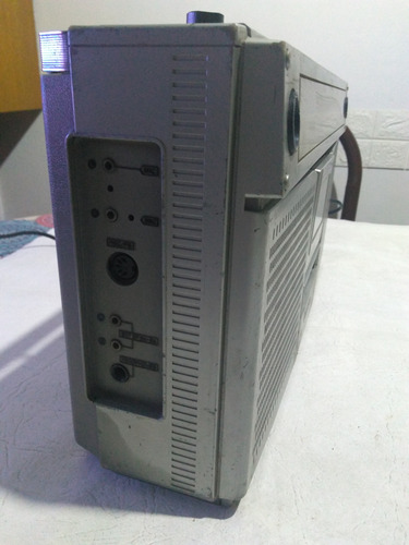 Radiograbador Sanyo M9922lu Solo Anda Radio Am.- Plateado (Usado)