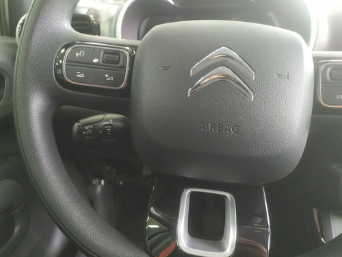 Imagen 8 de 10 de Citroën C4 Cactus Feel Pack (s)