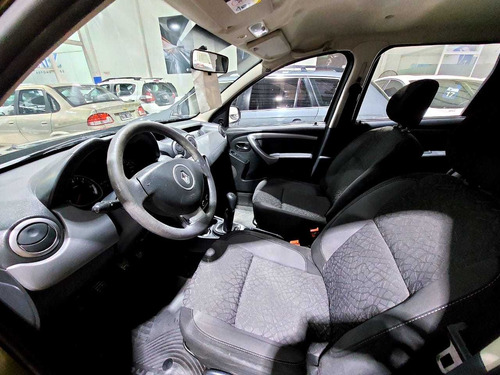 Imagen 5 de 9 de Renault Duster 2012 1.6 4x2 Expression 110cv