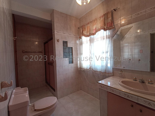 Hermosa Casa Quinta En Venta Ubicada En Urb Corinsa En Cagua Db 25-6245