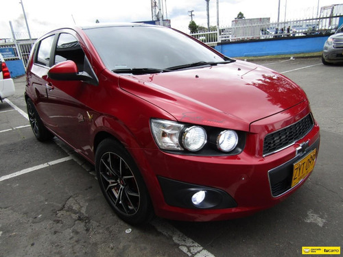 Imagen 1 de 14 de Chevrolet Sonic 1.6 Lt 4 P