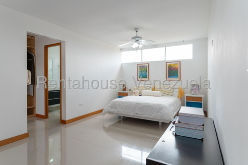 Espléndida Casa En Alquiler Mls 25-12830 Lomas De La Lagunita