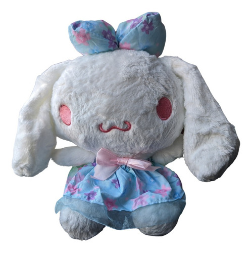 Peluche Sanrio De Cinnamonroll Con Vestido 22cm