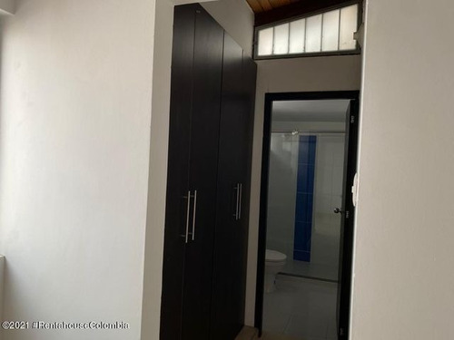 Casa En Venta En Villa Del Rosario, Norte De Santander 21-2066 C.o