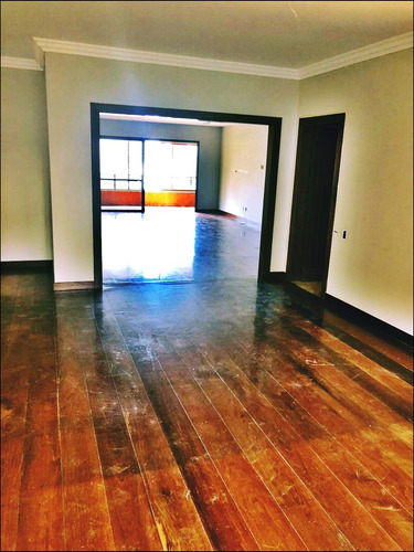 Imagem 6 de 12 de Venda - Apartamento 5 Suítes - Edf. Taormina - Barra - Salva