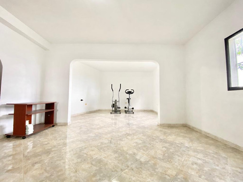 Imagen 6 de 10 de Se Vende Apto 100m² 3h/2b/1p El Junquito