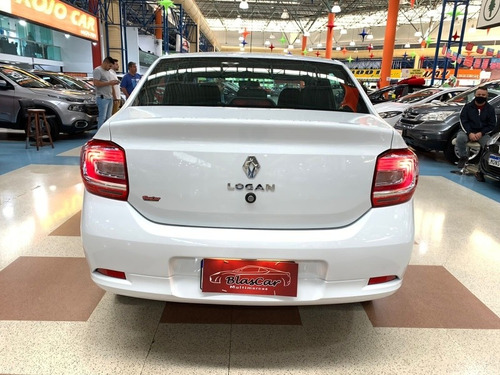 Imagem 5 de 8 de Renault Logan 2022 1.0 Life 12v 4p 5 Marchas