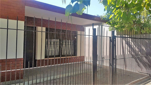 Imagen 2 de 9 de Ph Tipo Casa Frente 3 Amb. Moreno Centro