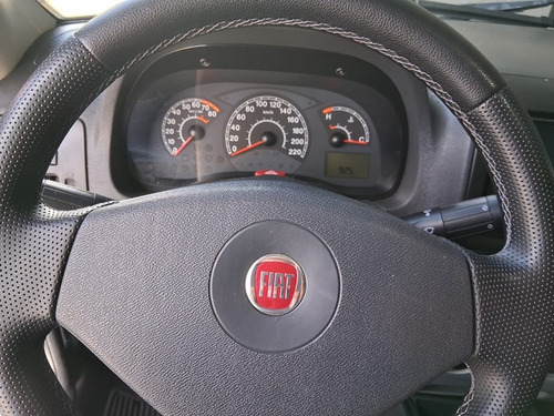 Fiat Strada 1.4 MPI TREKKING CE 8V FLEX 2P MANUAL