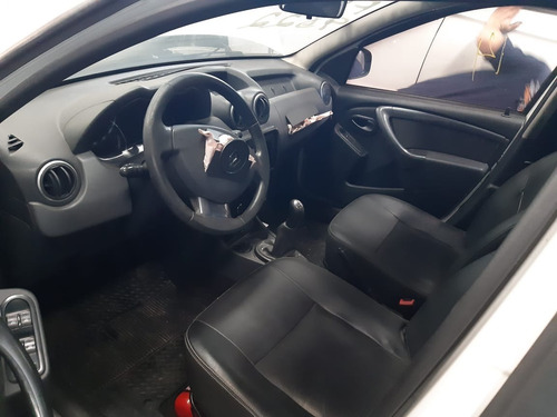 Sucata Renault Duster 1.6 16v Mec. 2013 Para Venda De Peças