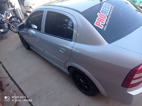 Chevrolet Astra Sedan 2005 2.0 Comfort Flex Power 4p