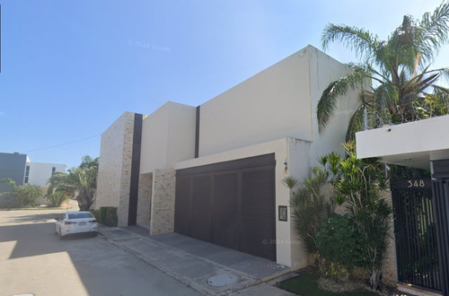 Gran Oportunidad De Inversion - Casa Adjudicada - C. 21 440e, Montebello, Merida, Yucatan, Mex