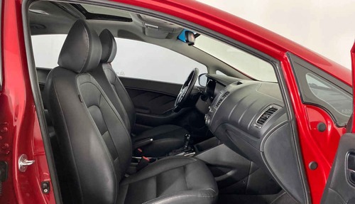 Imagen 11 de 15 de 120278 - Kia Forte Hb 2017 Con Garantía