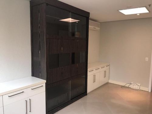 Imagem 2 de 4 de #sala Comercial A Venda Localização Privilegiada - Cj2230