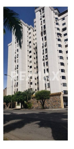 Imagen 1 de 8 de Amplio Apartamento En Venta En La Granja De 101 M2. Cód.: 443594. 0414-4841043
