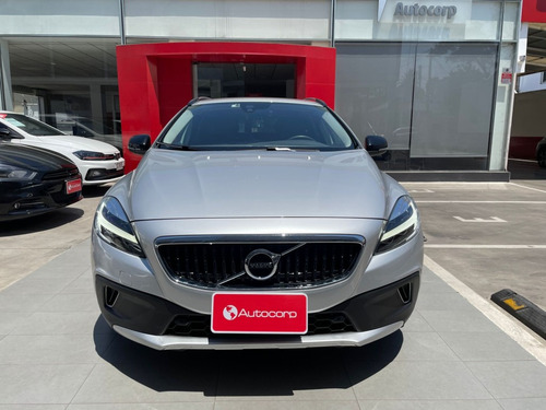 Volvo V40 Cross Country 4wd T5