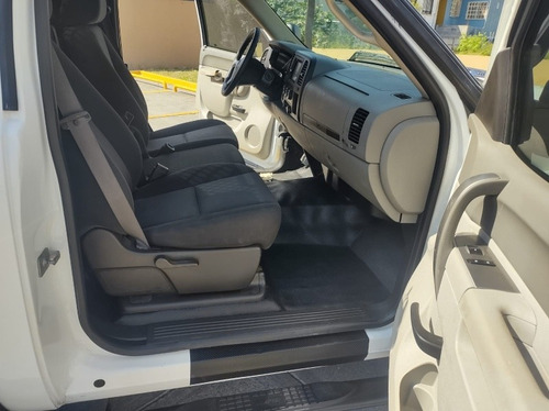 Imagen 8 de 13 de Gmc Sierra Sle Hd2500 4x2