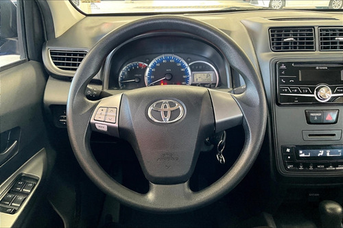Toyota Avanza 1.5 Le At