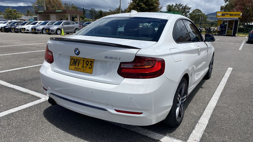 BMW Serie 2 2.0 220i F22 Coupe Sportline