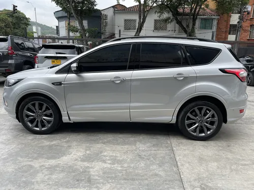 Ford Escape St - Line Tp 2000cc 4x4