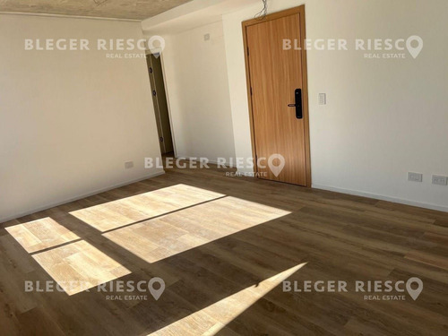 Imagen 5 de 12 de Departamento En Venta Ubicado En Puerto Escondido, Nordelta, Tigre