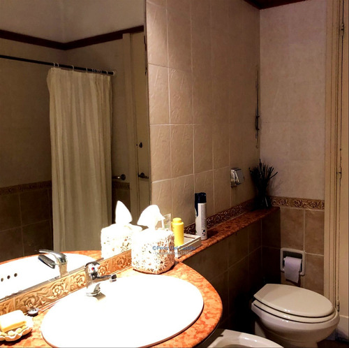 Imagen 8 de 12 de Venta Casa Carrasco Céntrico Ideal Empresa U Oficina