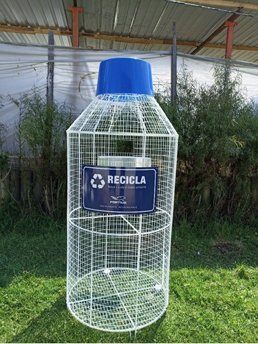 Imagen 1 de 2 de Contenedores De Malla Para Reciclaje De Botellas Plásticas