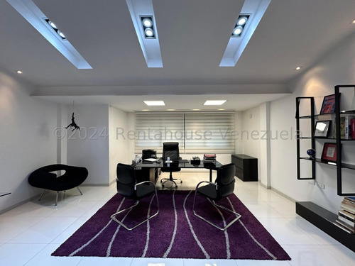 Edificio Comercial En Venta Cinco Niveles Oficinas Equipadas Deposito Amplio Estacionamiento Zona Centro Maracay Estef 25-1091