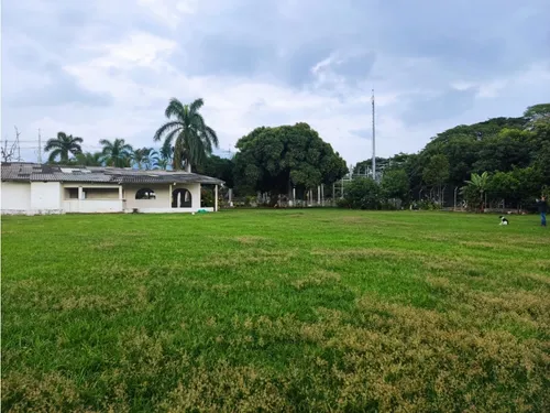 Lote En Venta 2 Hectáreas Urbanizable Vía Principal Pradera-palmira